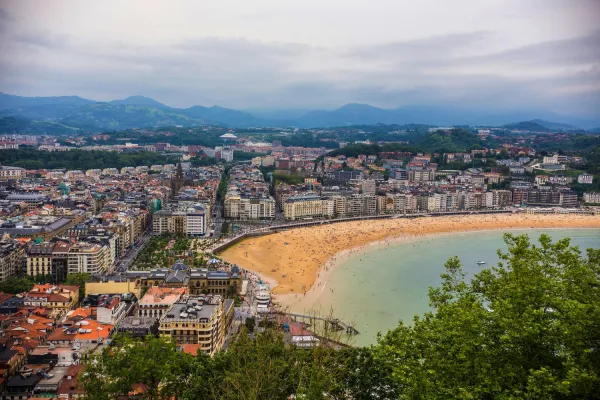 San Sebastián: Elegancia, Mar y Calidad de Vida